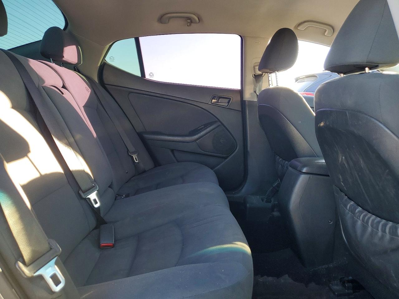 2015 KIA OPTIMA LX photo 10