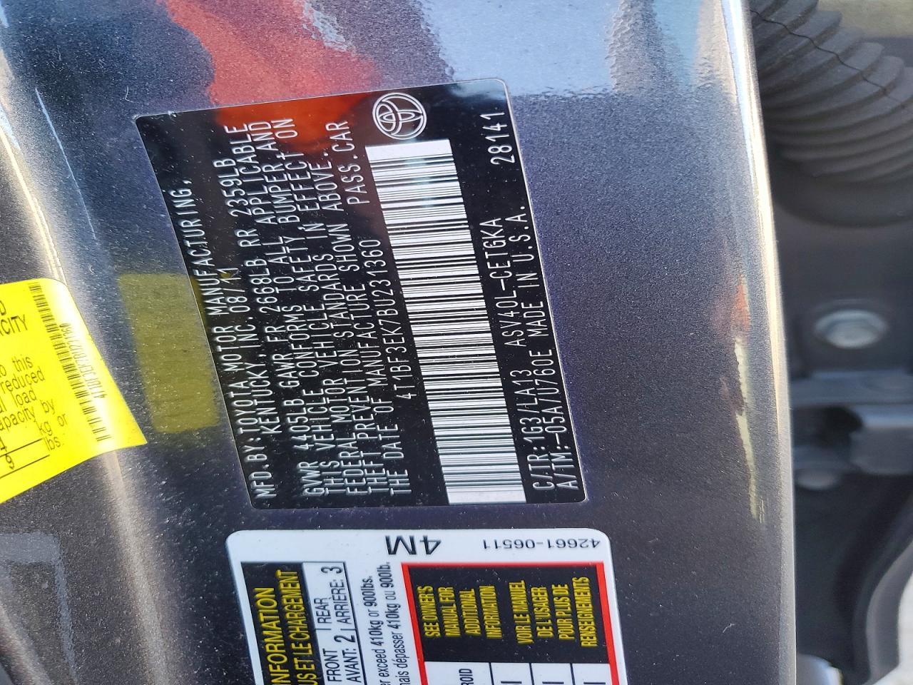 2011 TOYOTA CAMRY BASE photo 12