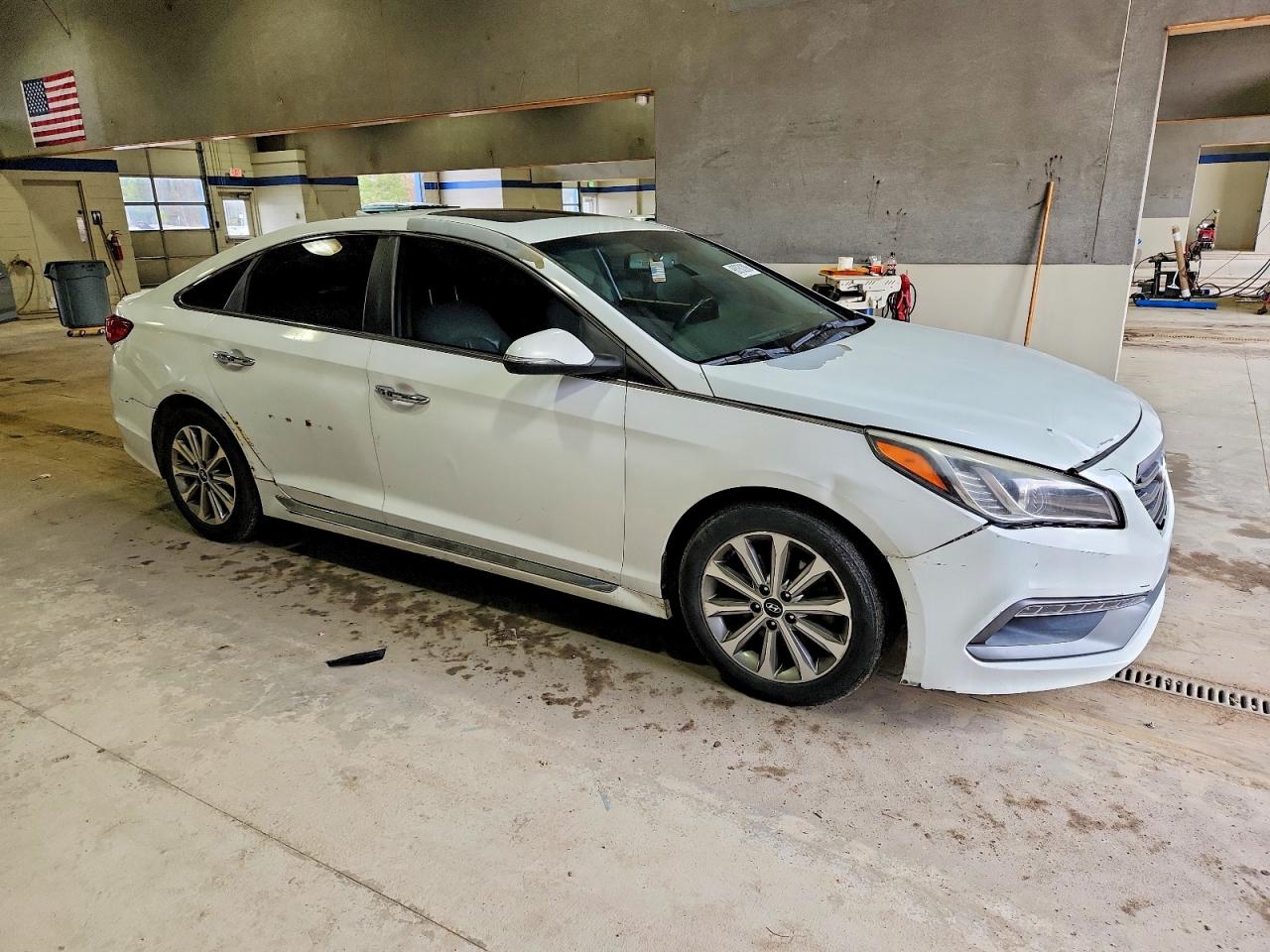 2017 HYUNDAI SONATA SPORT photo 4