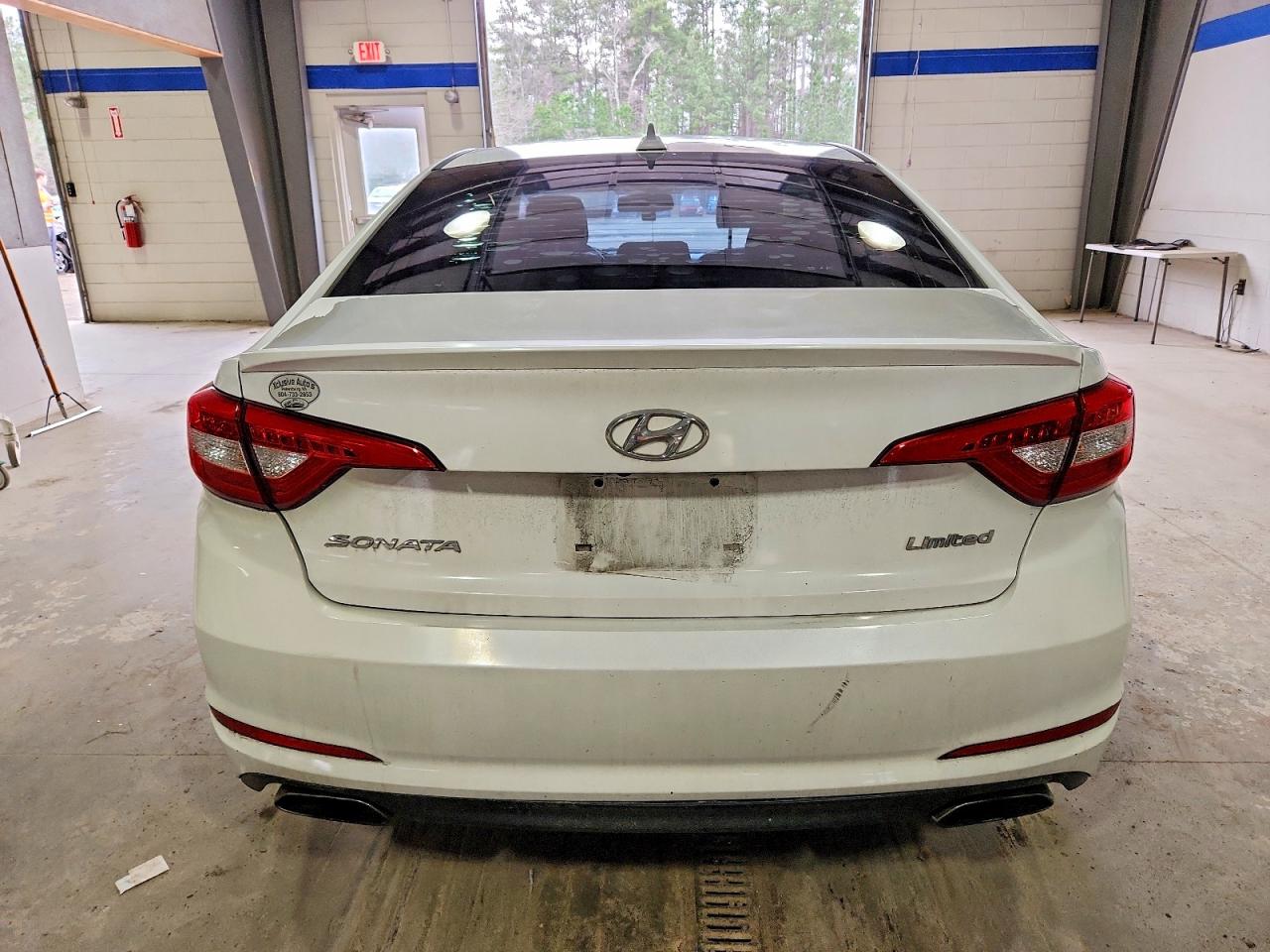 2017 HYUNDAI SONATA SPORT photo 6