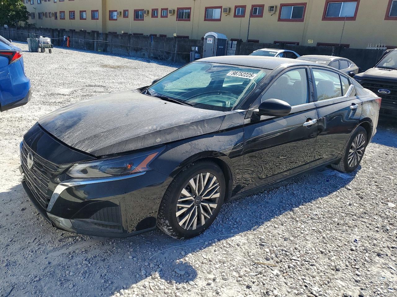 2024 NISSAN ALTIMA