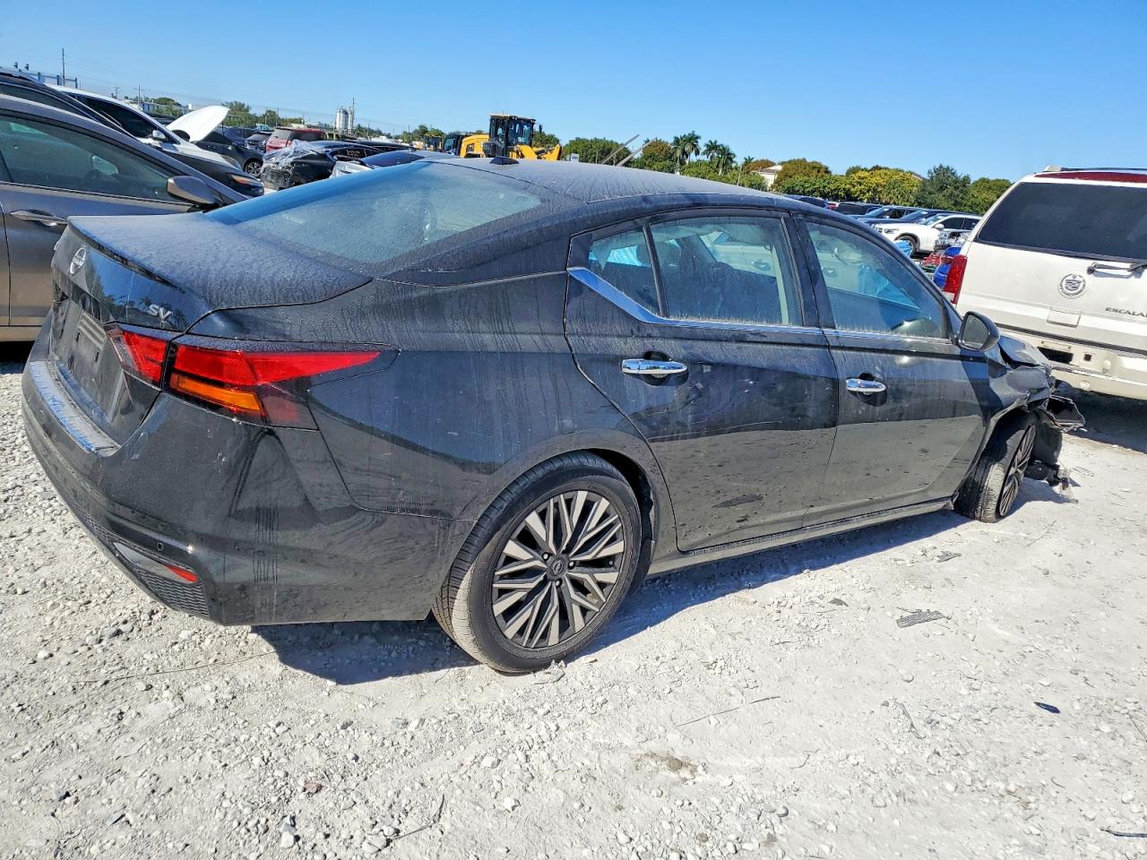 2024 NISSAN ALTIMA SV photo 3