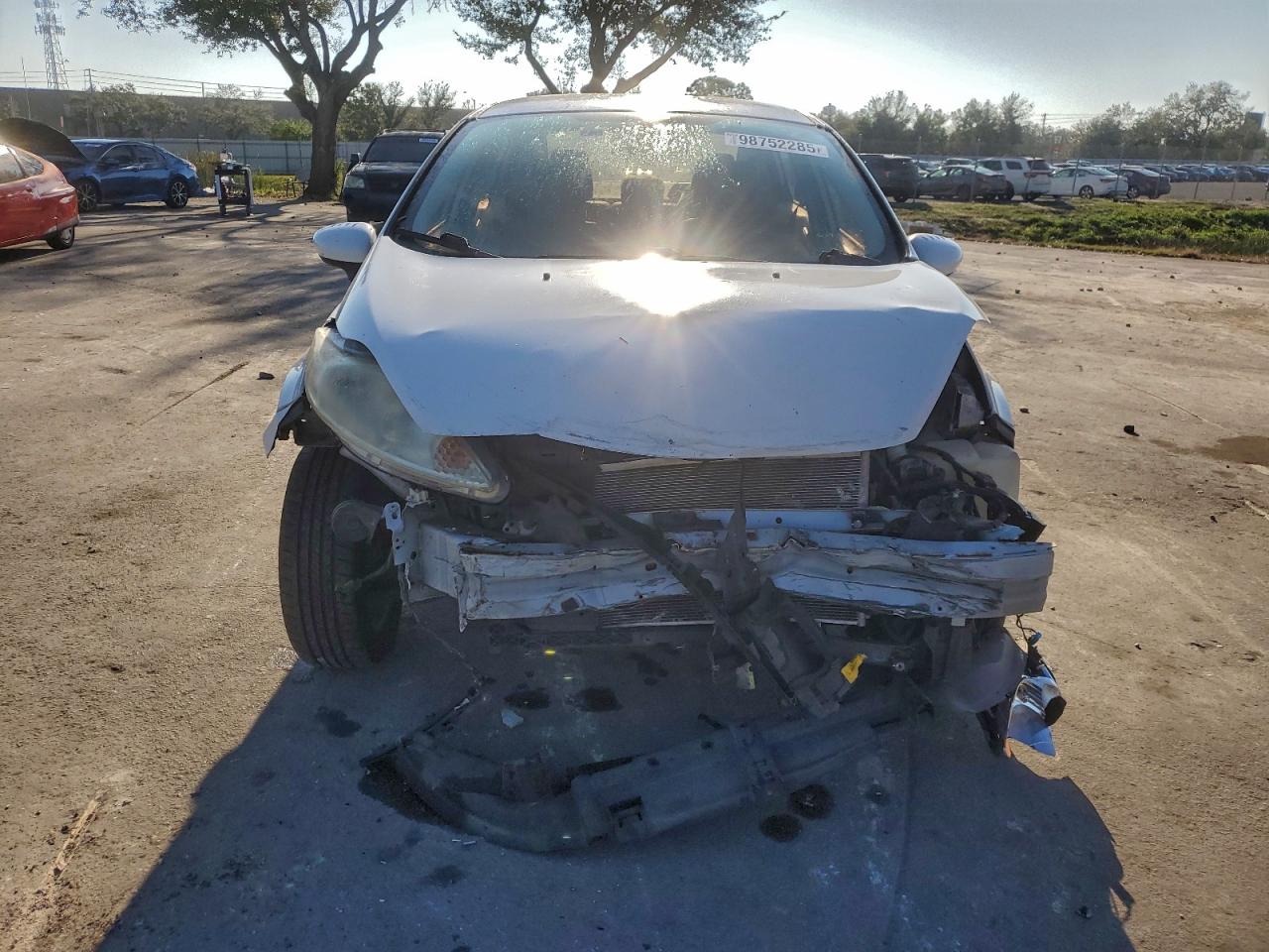 2011 FORD FIESTA SE photo 5