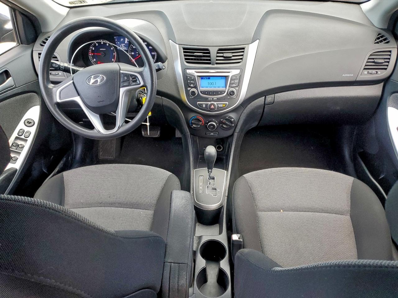2012 HYUNDAI ACCENT GLS photo 8