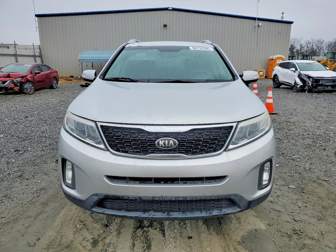 2015 KIA SORENTO LX photo 5