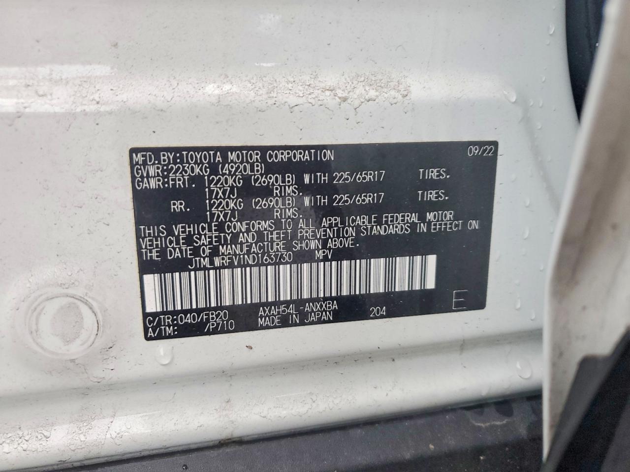 2022 TOYOTA RAV4 LE photo 13