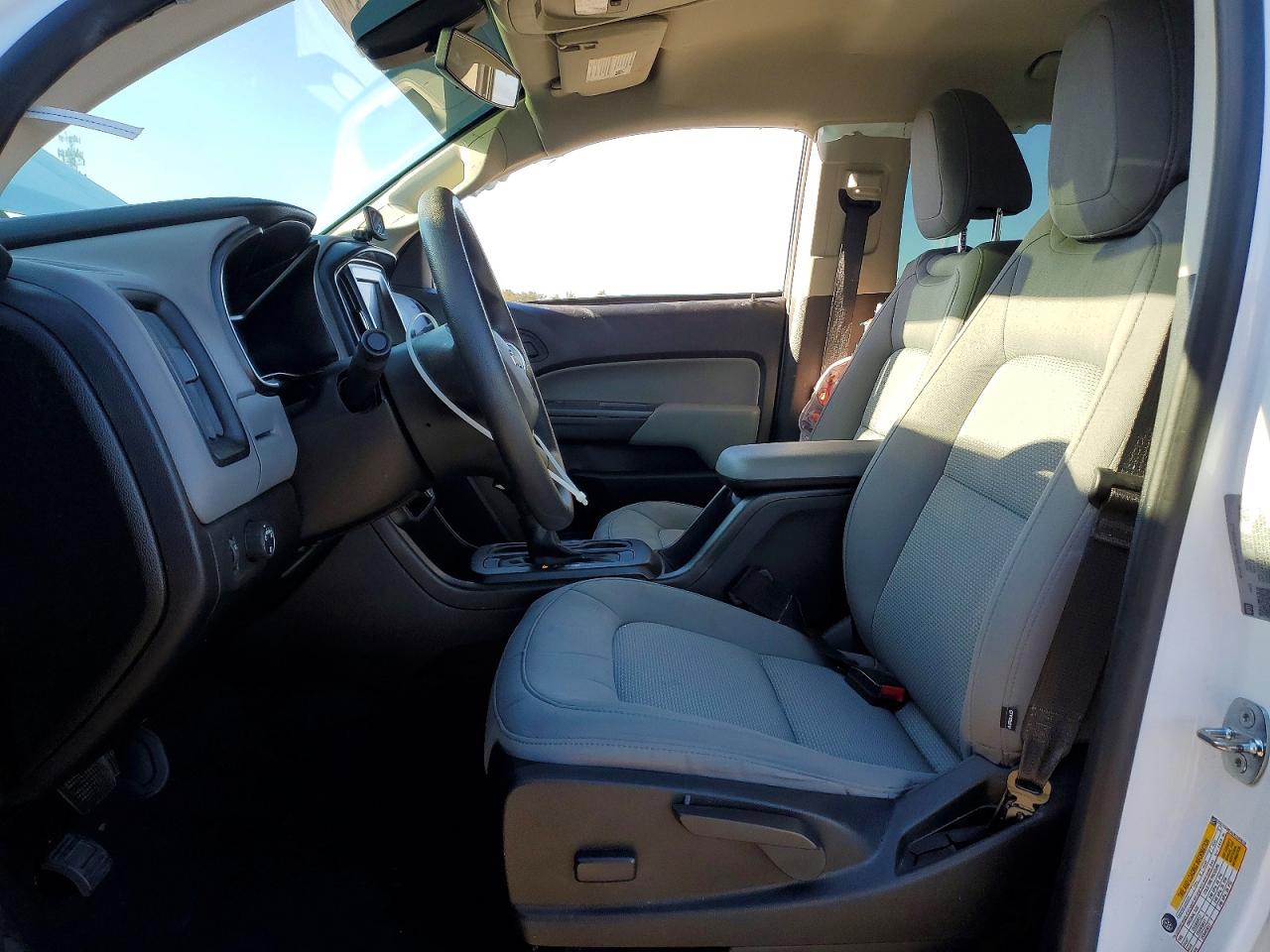 2022 CHEVROLET COLORADO photo 7