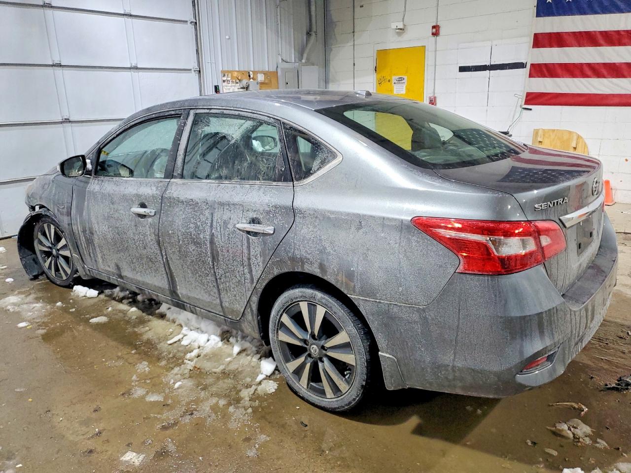 2019 NISSAN SENTRA S photo 2