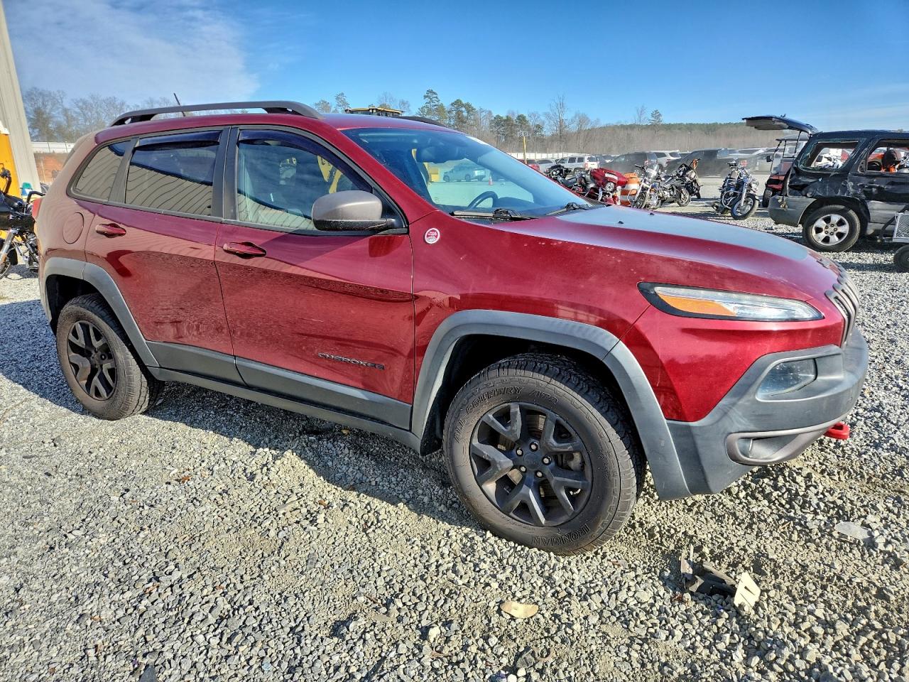 2015 JEEP CHEROKEE TRAILHAWK photo 4
