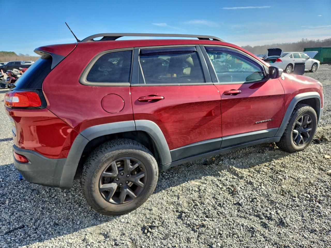 2015 JEEP CHEROKEE TRAILHAWK photo 3