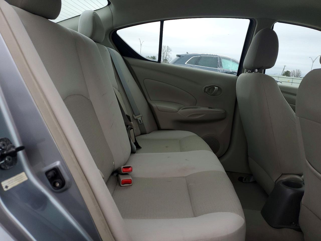 2012 NISSAN VERSA S photo 10