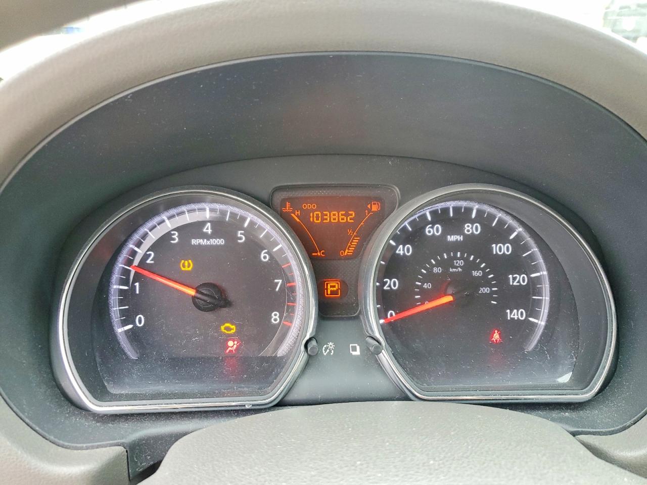 2012 NISSAN VERSA S photo 9