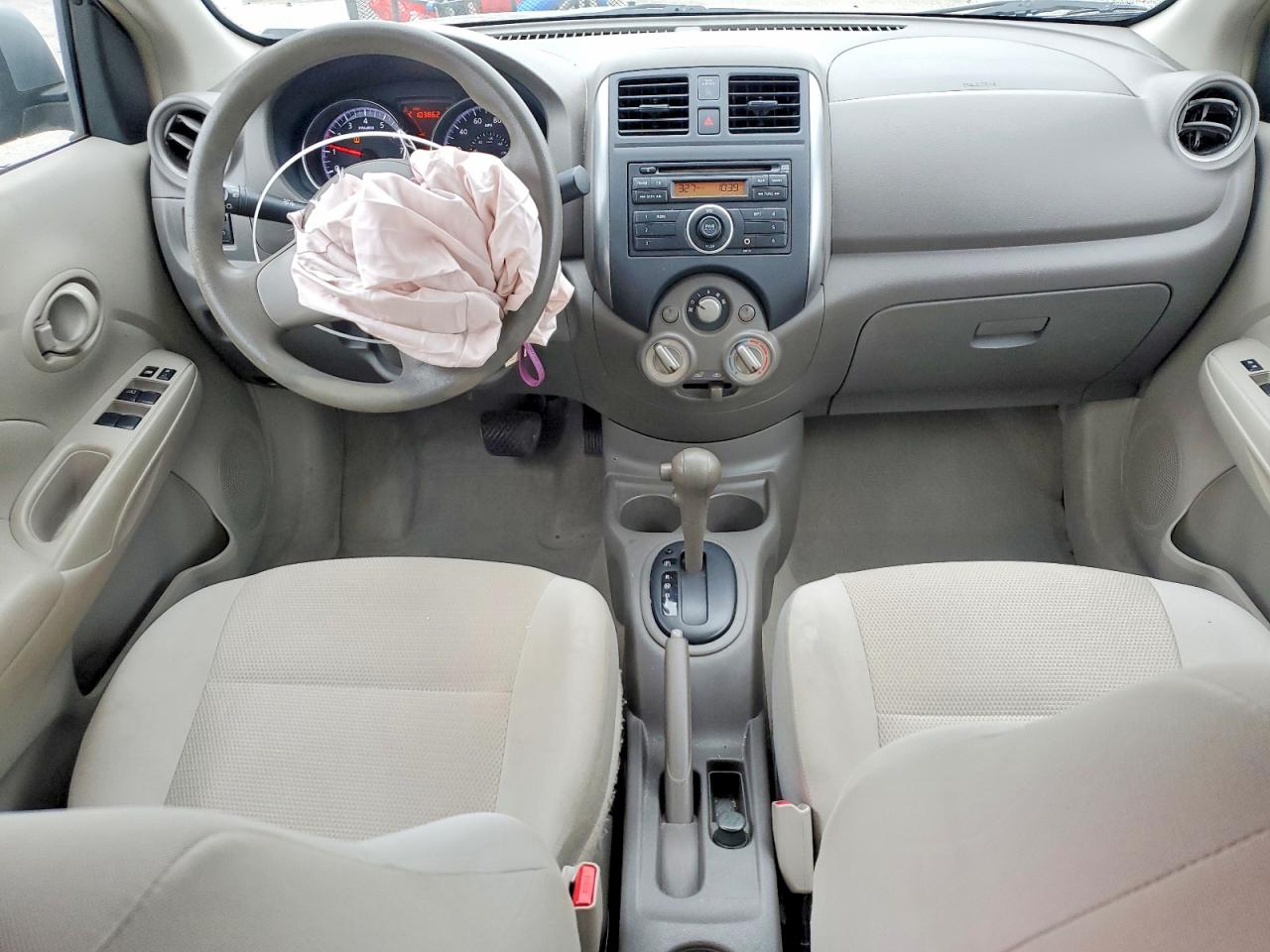 2012 NISSAN VERSA S photo 8