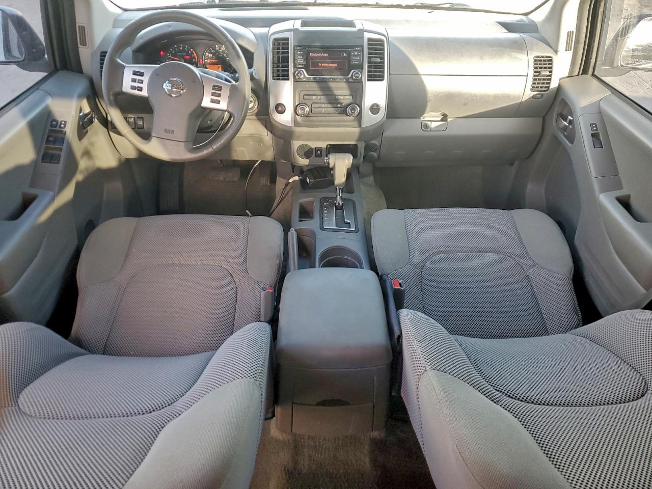 2018 NISSAN FRONTIER S photo 8