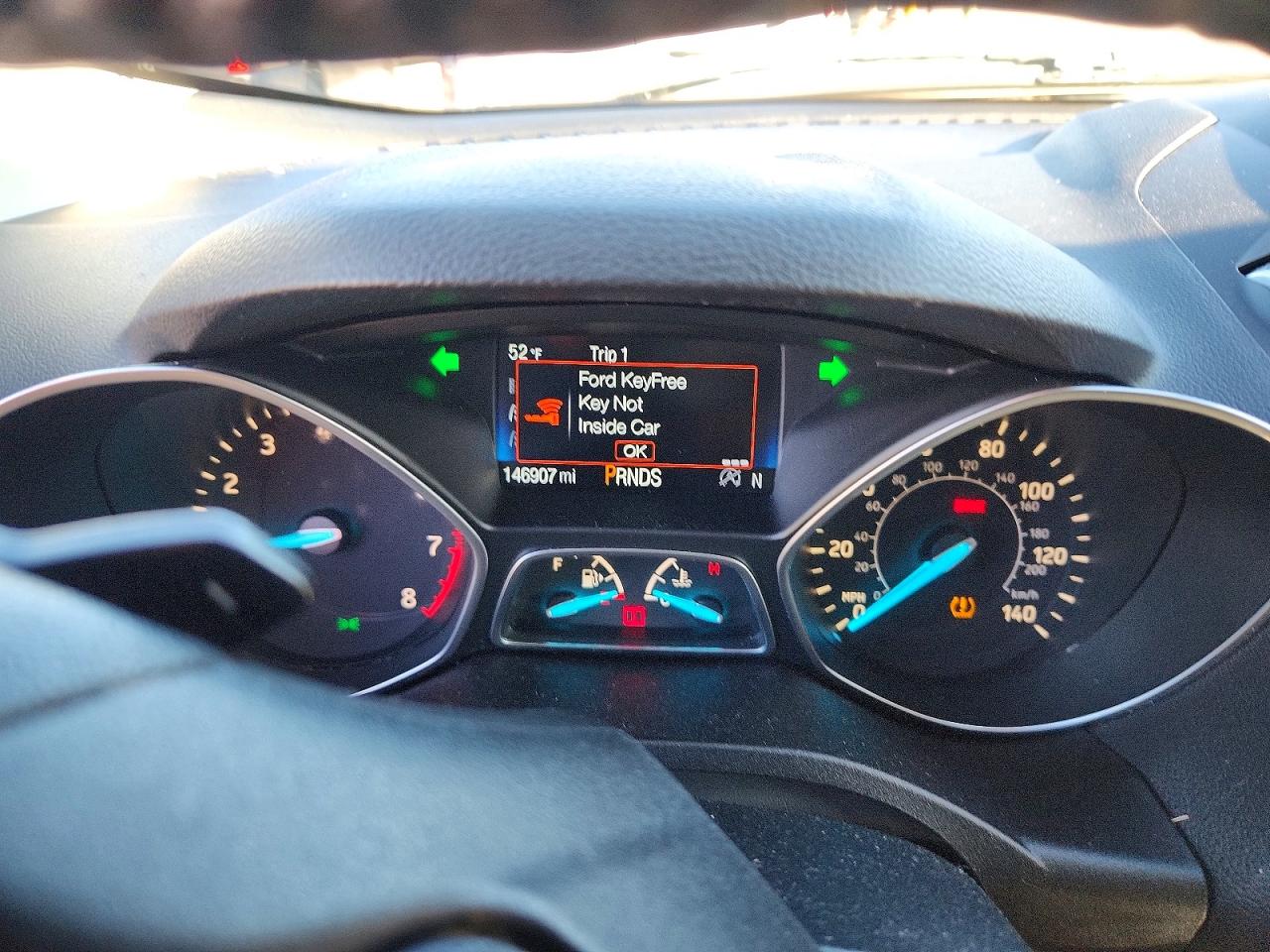 2017 FORD ESCAPE TITANIUM photo 9