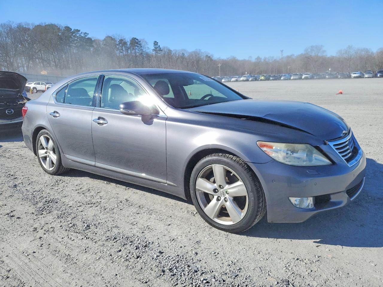 2012 LEXUS LS 460 photo 4