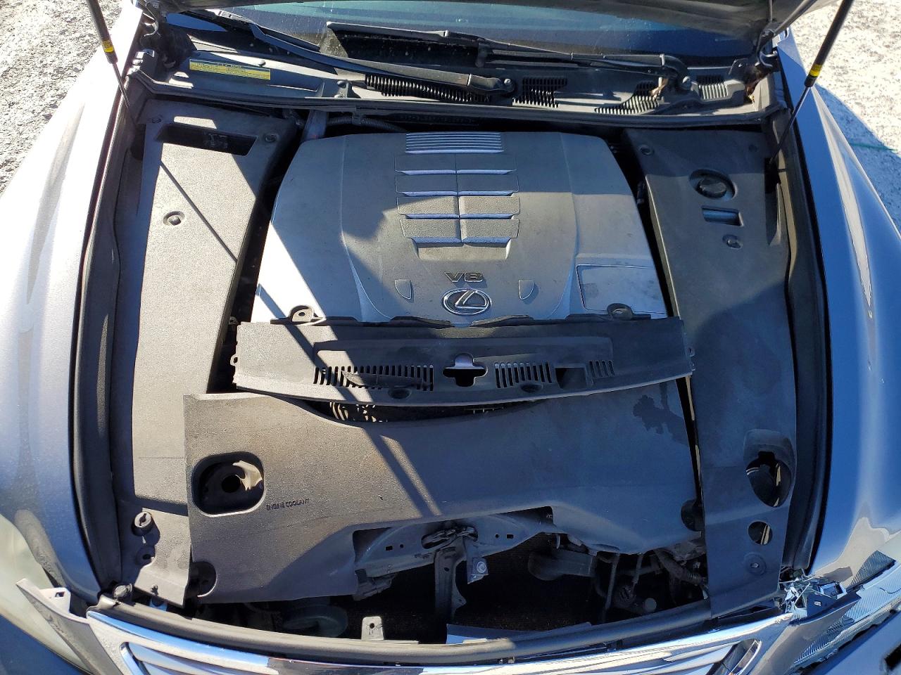 2012 LEXUS LS 460 photo 11