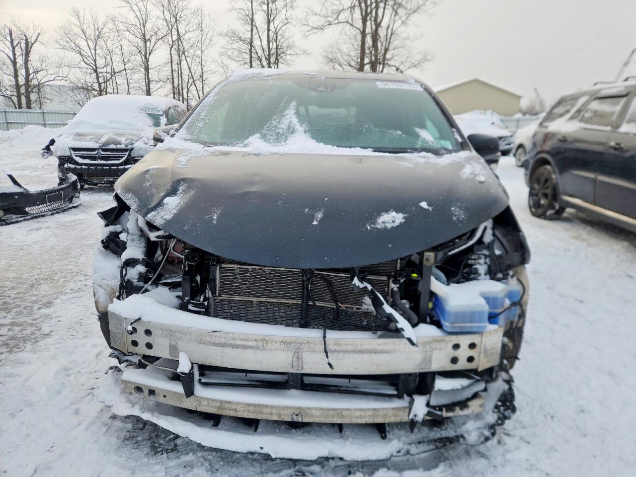 2022 TOYOTA SIENNA XSE photo 5