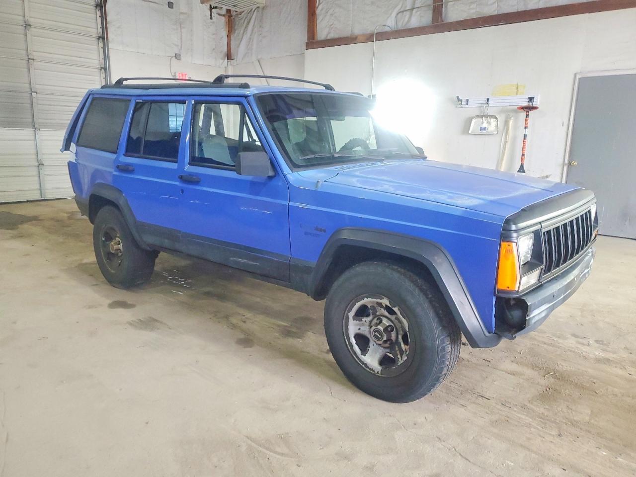 1996 JEEP CHEROKEE SPORT photo 4