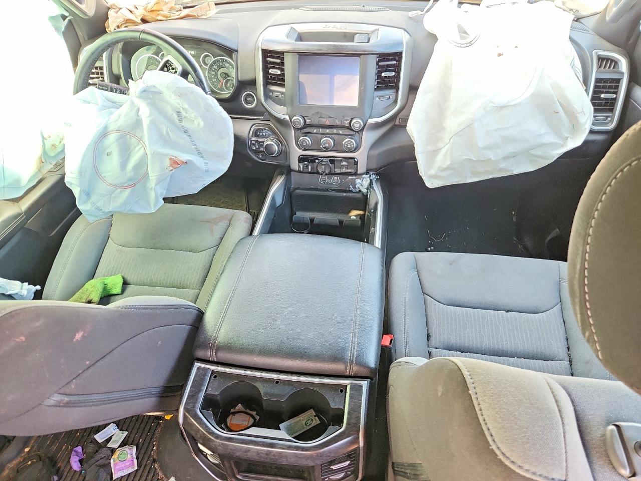 2023 RAM 1500 BIG HORN/LONE STAR photo 22