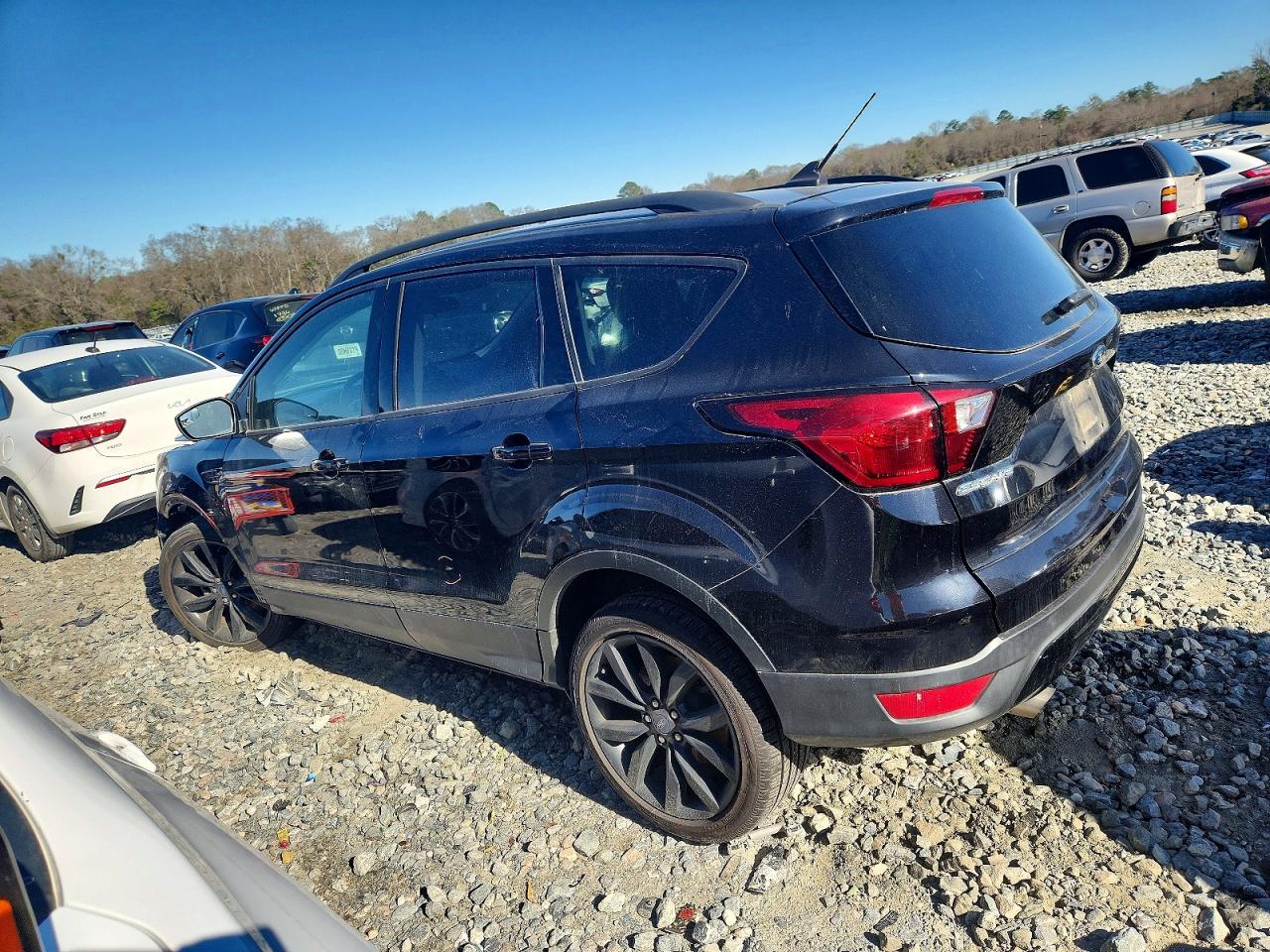 2019 FORD ESCAPE SE photo 2