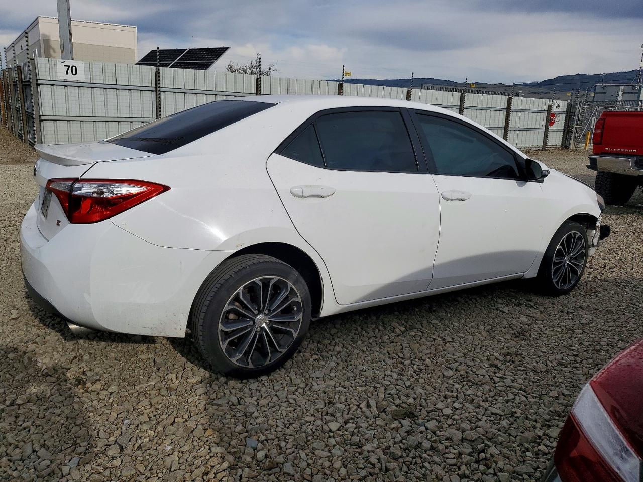 2016 TOYOTA COROLLA L photo 3