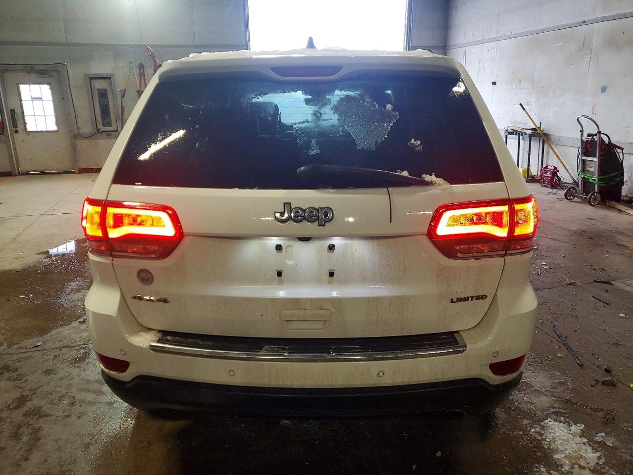 2018 JEEP GRAND CHEROKEE LIMITED photo 6
