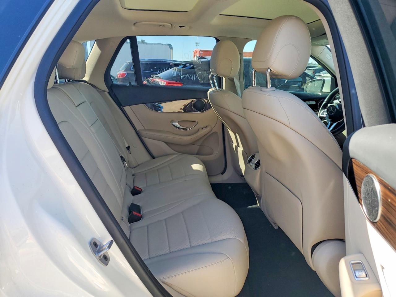 2022 MERCEDES-BENZ GLC 300 photo 10