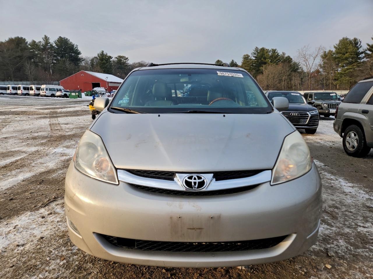 2009 TOYOTA SIENNA XLE photo 5