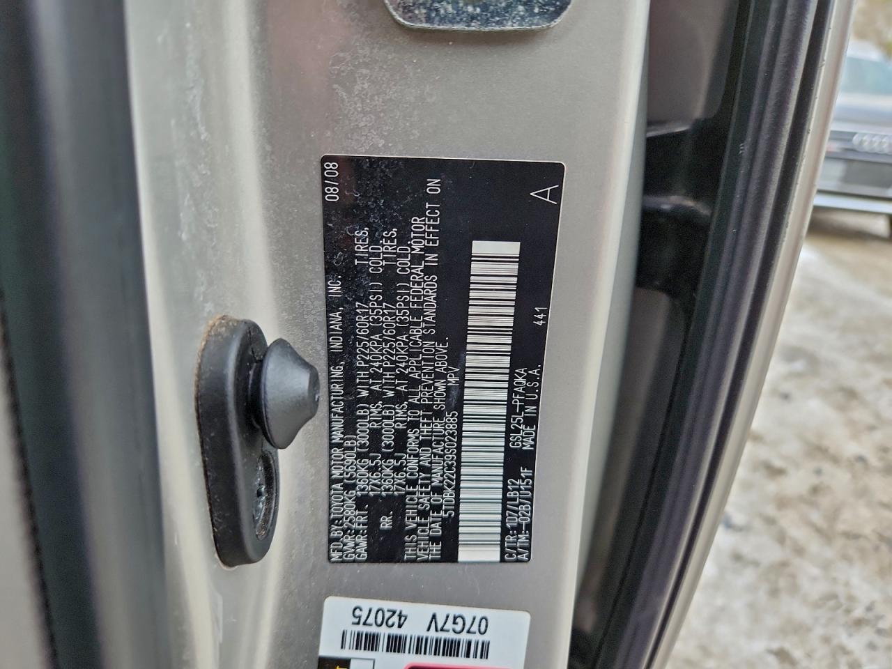 2009 TOYOTA SIENNA XLE photo 14