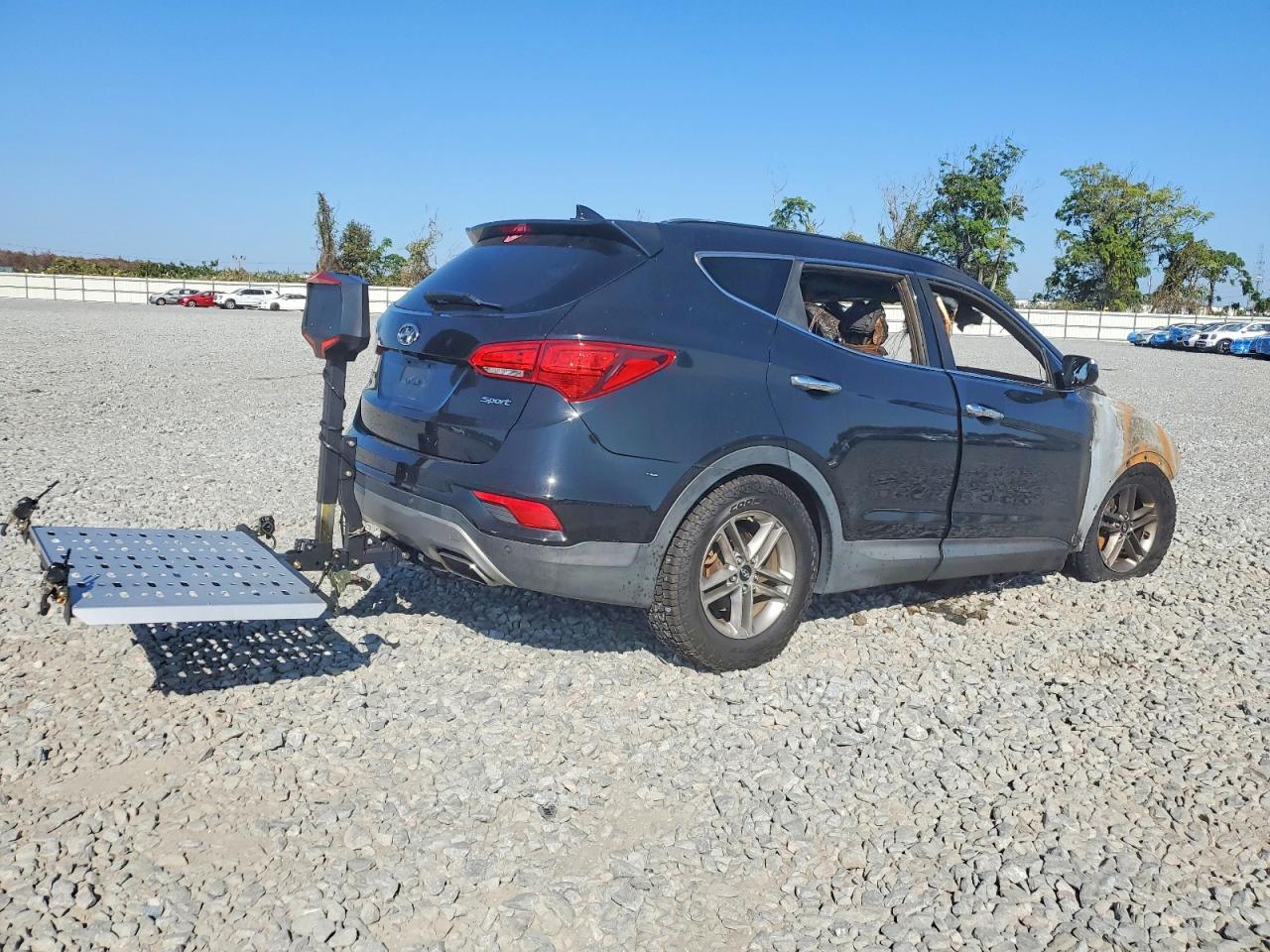 2017 HYUNDAI SANTA FE SPORT photo 3
