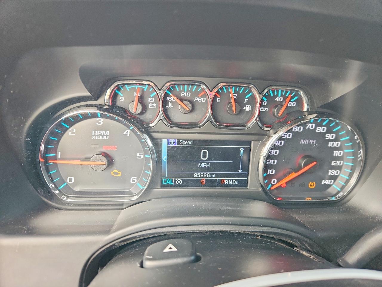 2018 CHEVROLET SUBURBAN C1500 LS photo 9