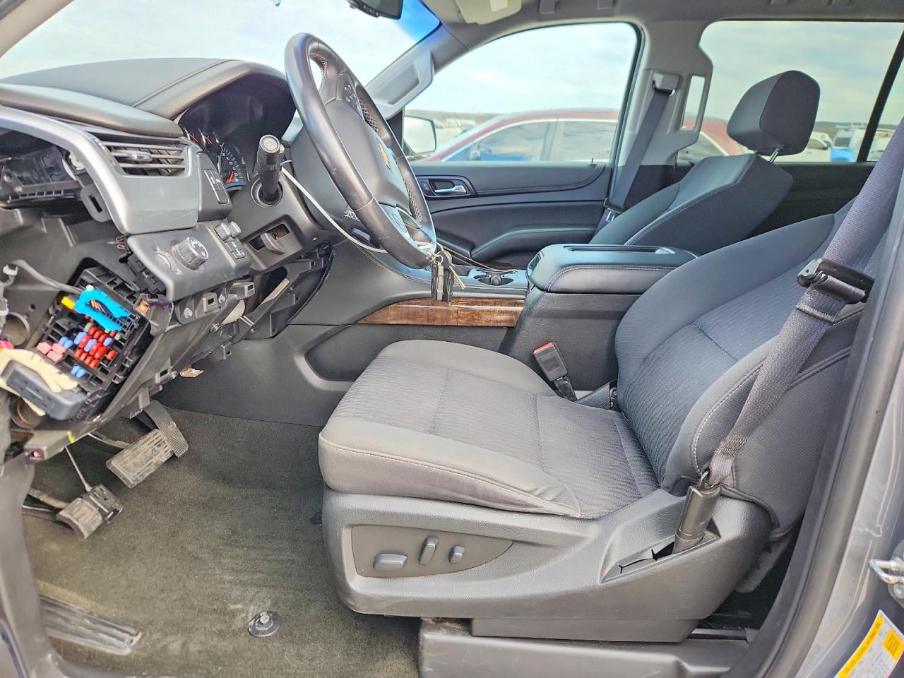 2018 CHEVROLET SUBURBAN C1500 LS photo 7