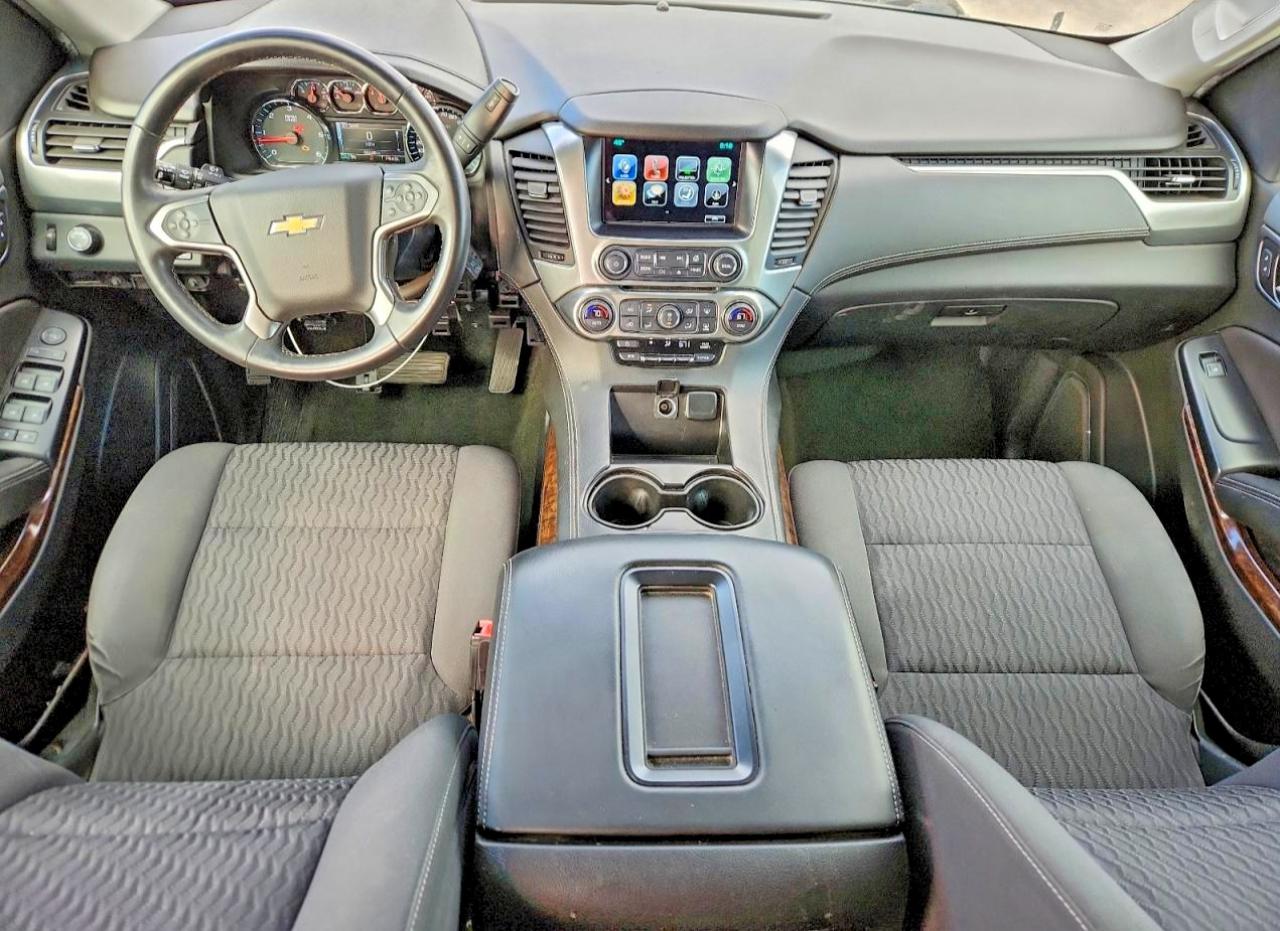 2018 CHEVROLET SUBURBAN C1500 LS photo 8