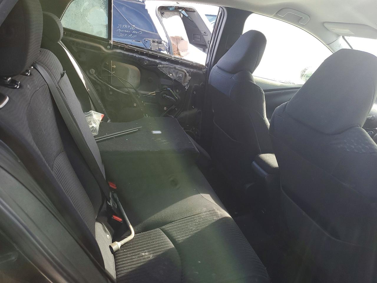 2016 TOYOTA PRIUS photo 10