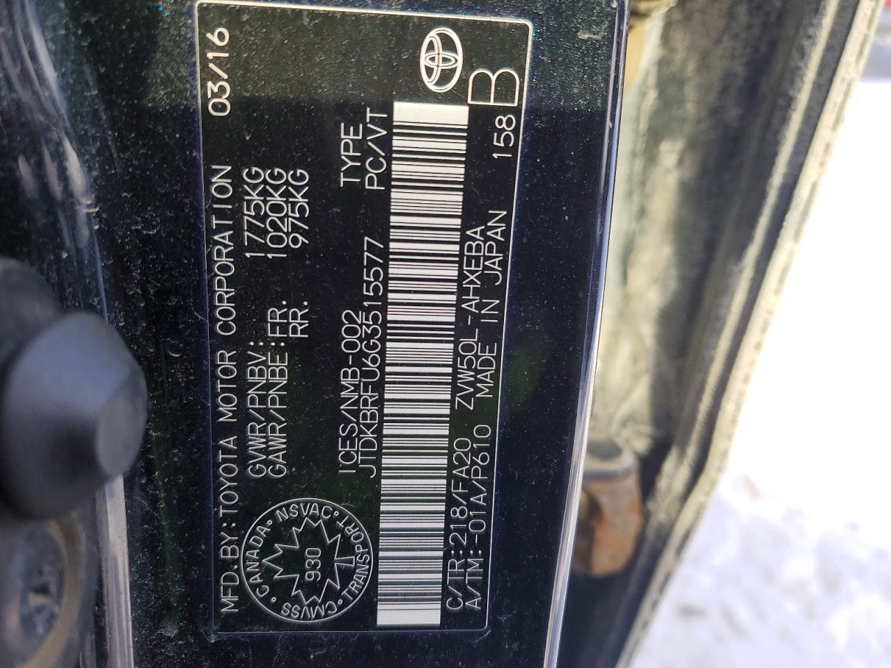 2016 TOYOTA PRIUS photo 13