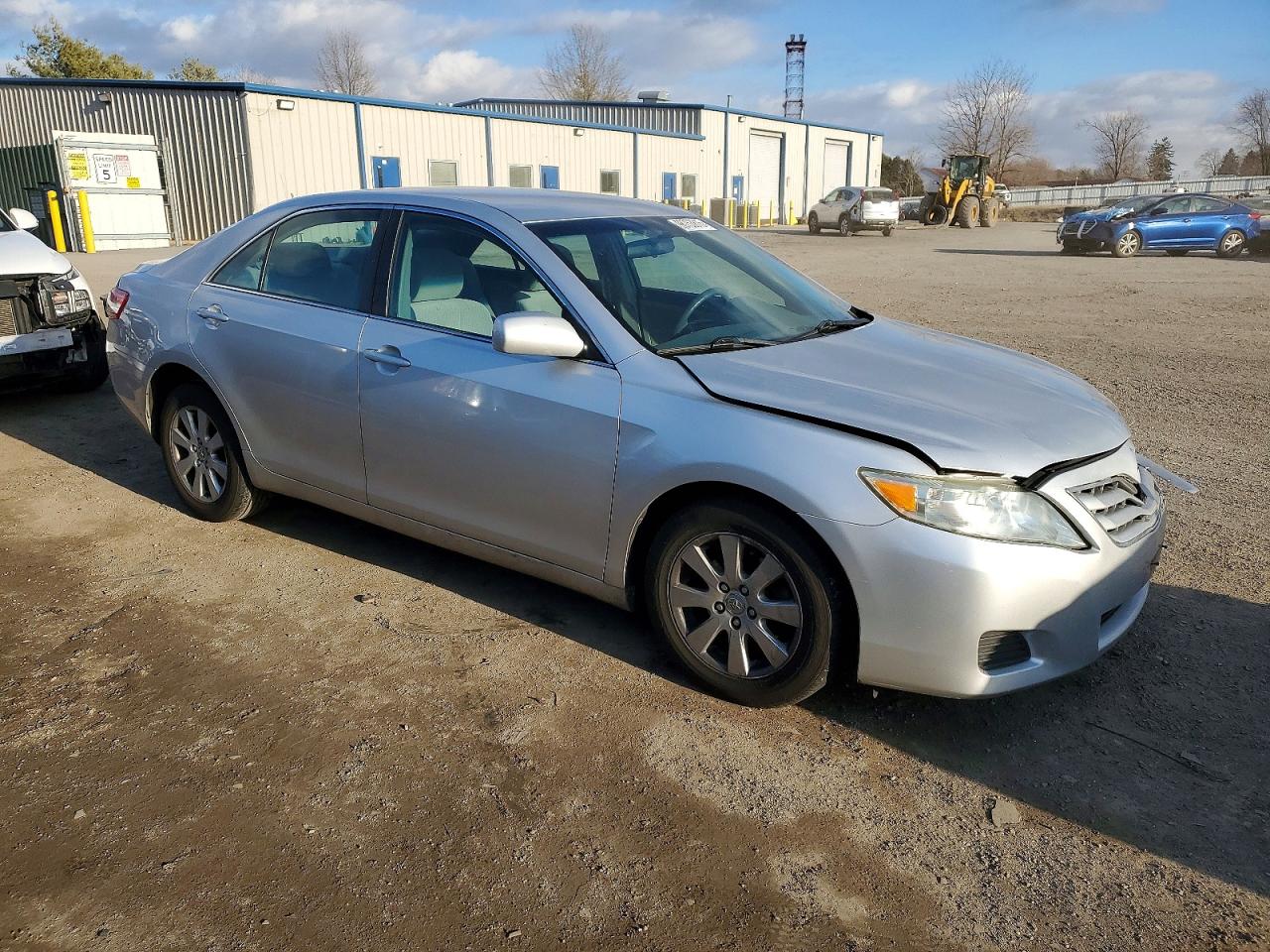 2010 TOYOTA CAMRY BASE photo 7