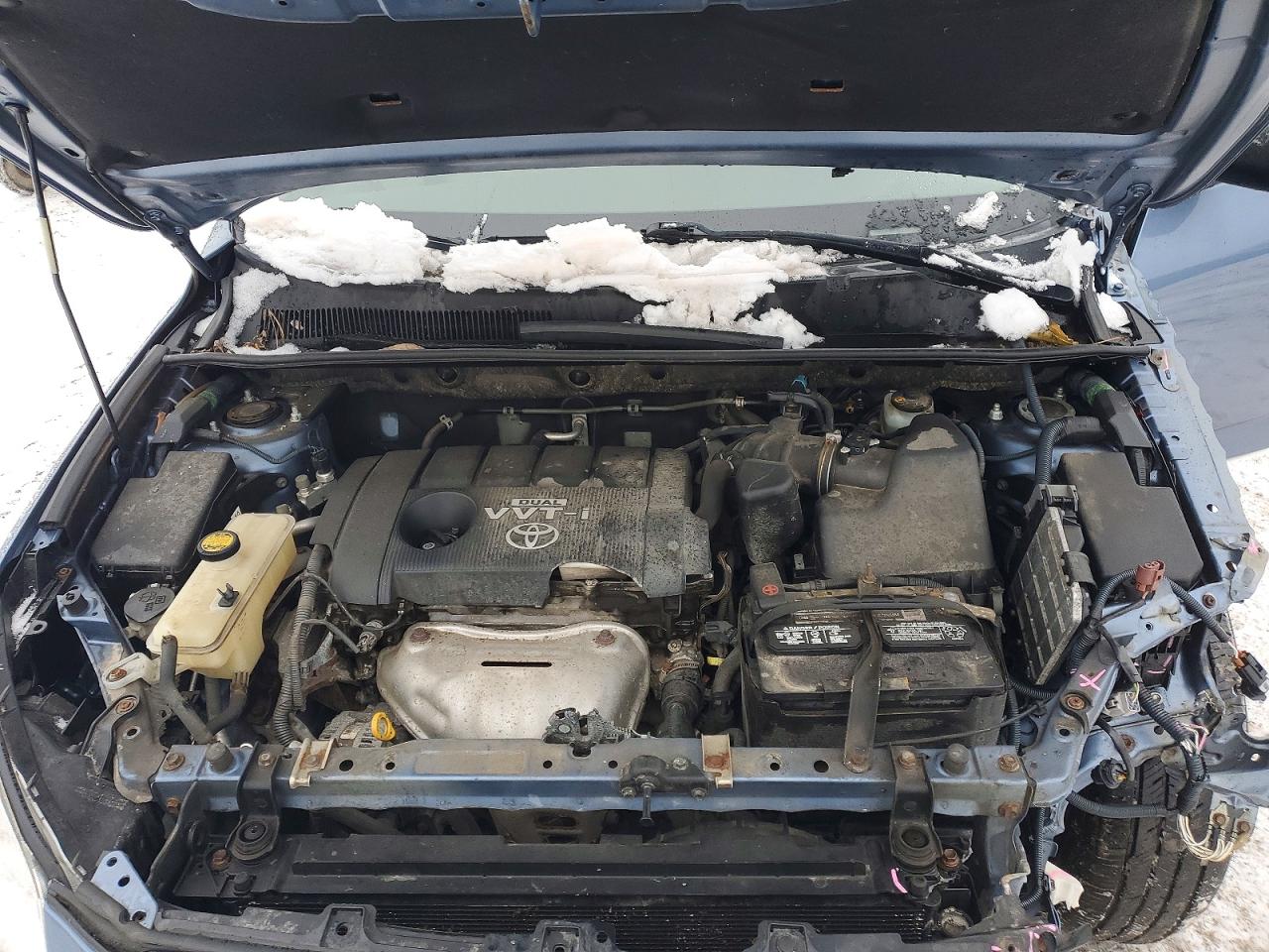 2011 TOYOTA RAV4 photo 12