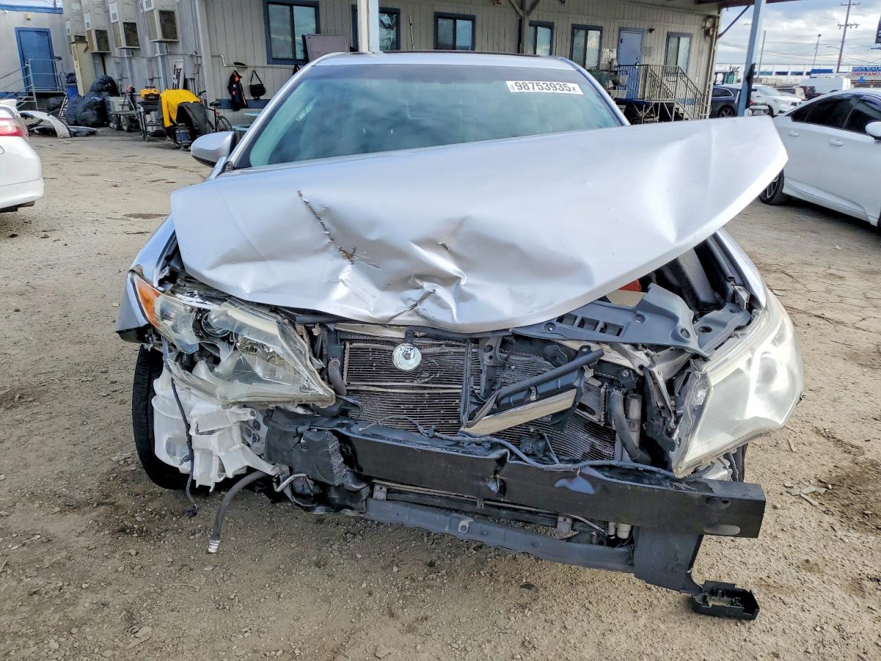 2013 TOYOTA CAMRY HYBRID photo 5