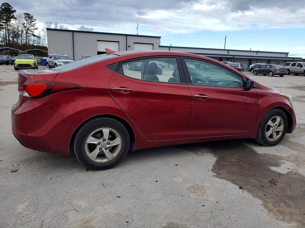 2015 HYUNDAI ELANTRA SE photo 3
