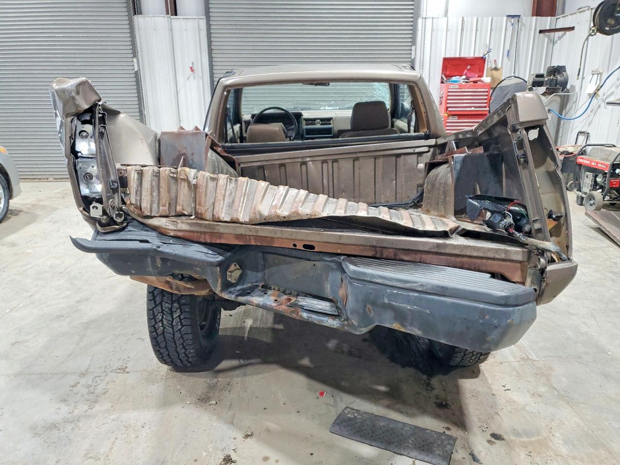 1986 NISSAN D21 KING CAB photo 6