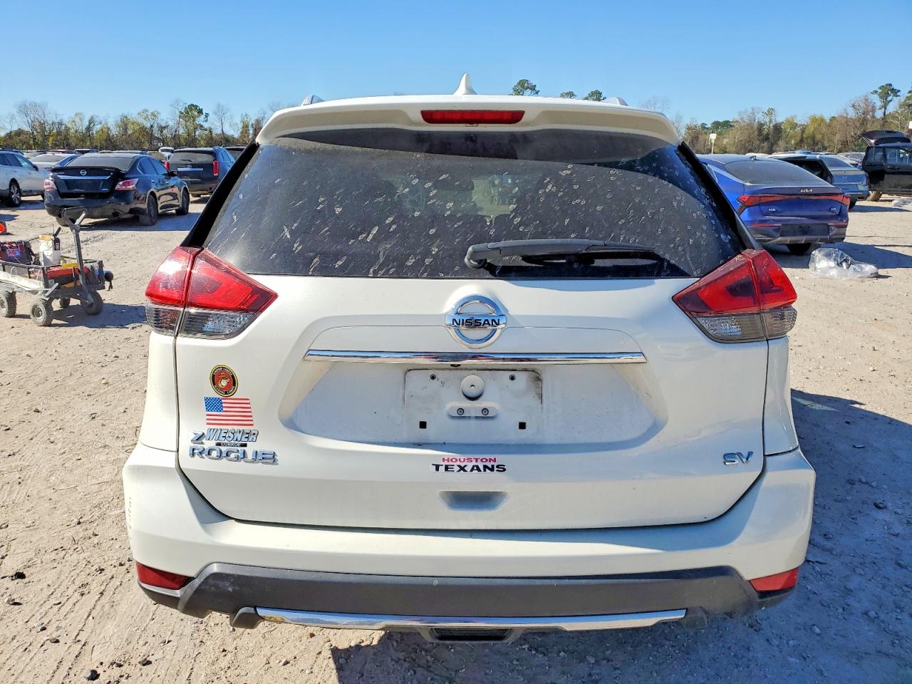 2018 NISSAN ROGUE S photo 6