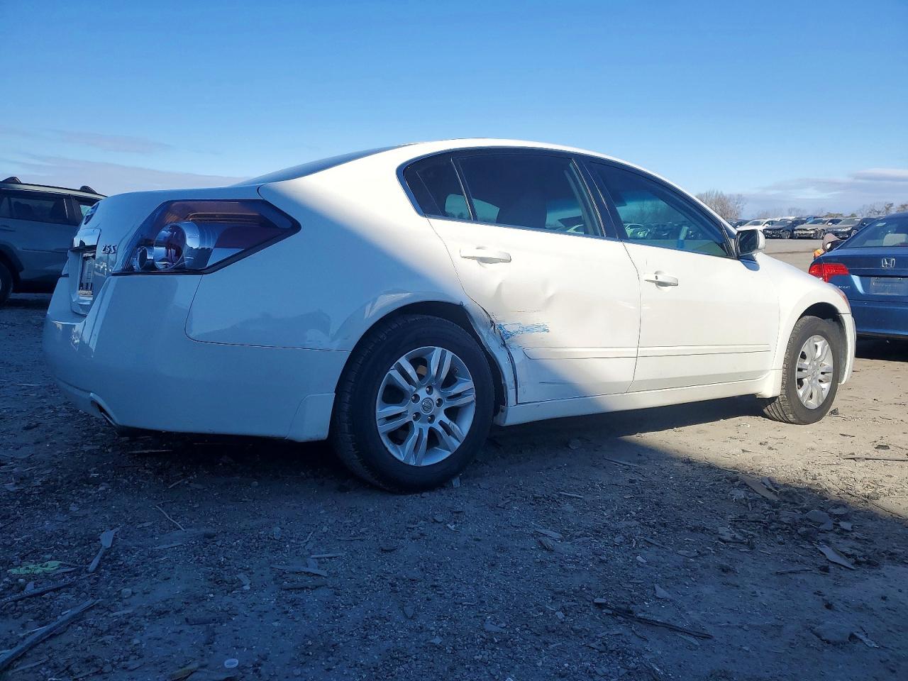 2012 NISSAN ALTIMA BASE photo 3