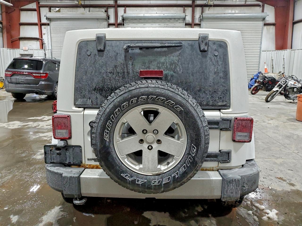 2012 JEEP WRANGLER UNLIMITED SAHARA photo 6