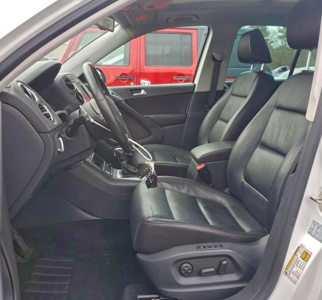 2017 VOLKSWAGEN TIGUAN SPORT photo 7