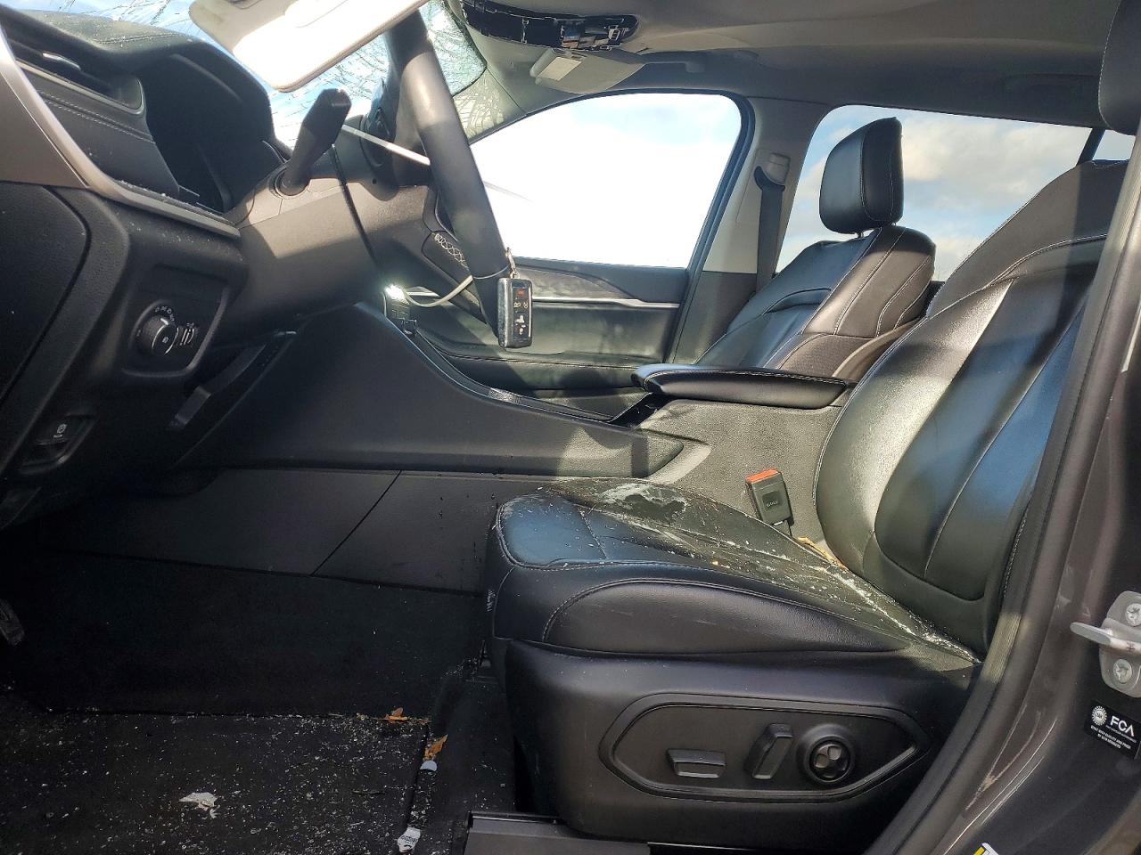 2022 JEEP GRAND CHEROKEE L LIMITED photo 7
