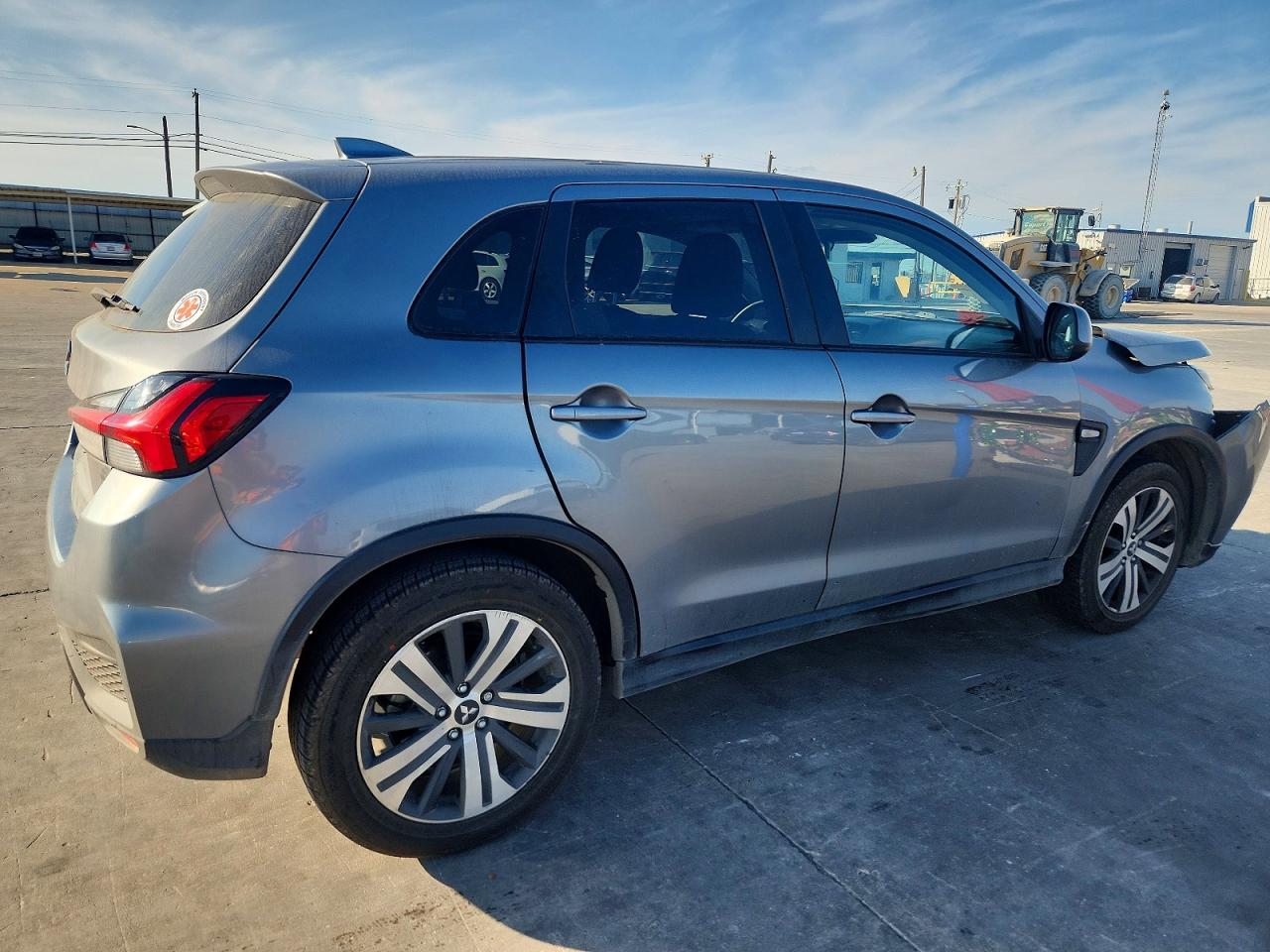 2023 MITSUBISHI OUTLANDER SPORT S/SE photo 3