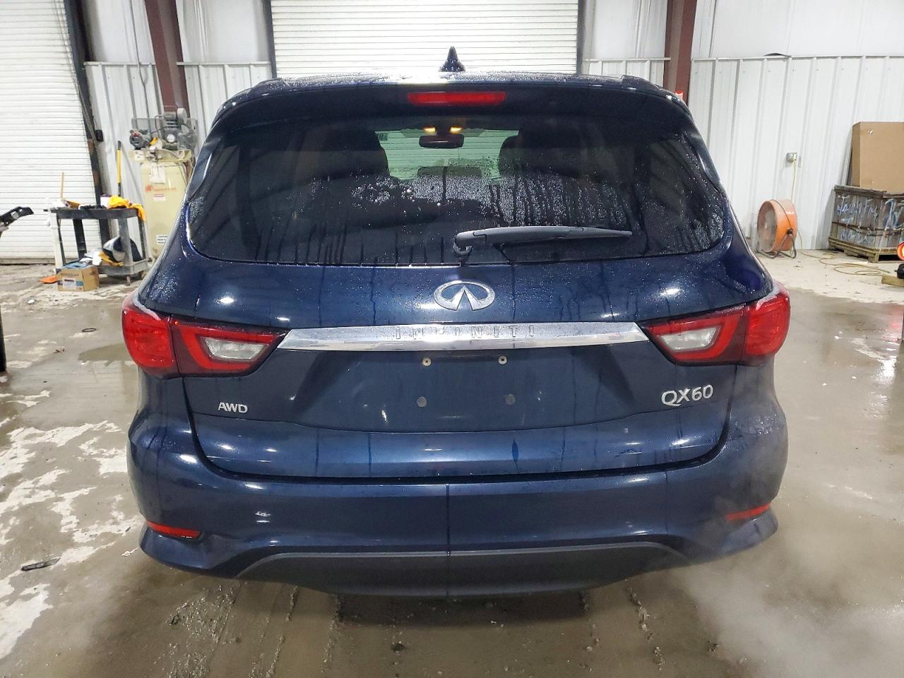 2020 INFINITI QX60 LUXE photo 6