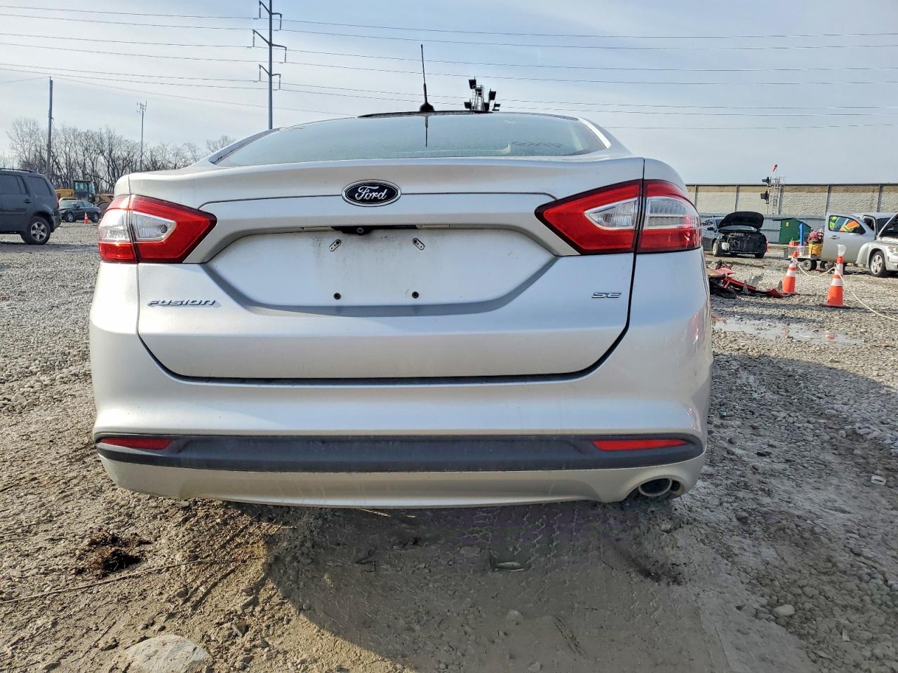 2016 FORD FUSION SE photo 6