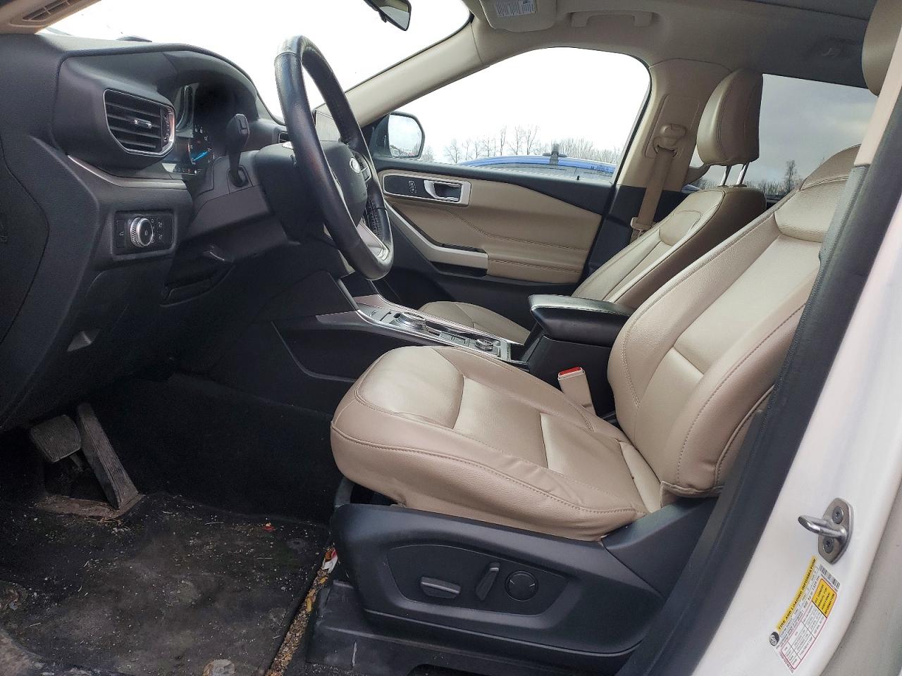 2021 FORD EXPLORER XLT photo 7